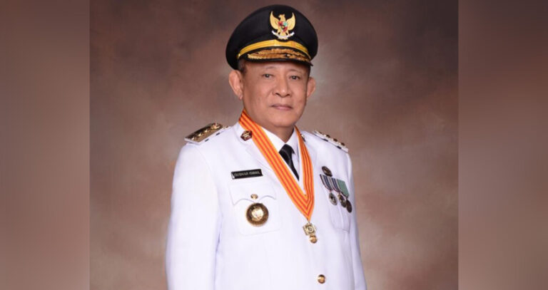 Dari Aktivis hingga Gubernur: Jejak Panjang Gusnar Ismail untuk Gorontalo