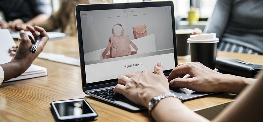 Mengapa Setiap Pemilik Bisnis Wajib Punya Website Profesional di 2025