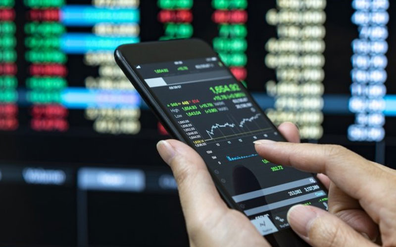 Meningkatkan Citra Bisnis Melalui Promosi di Sosmed: Rajakomen.com Siap Membantu