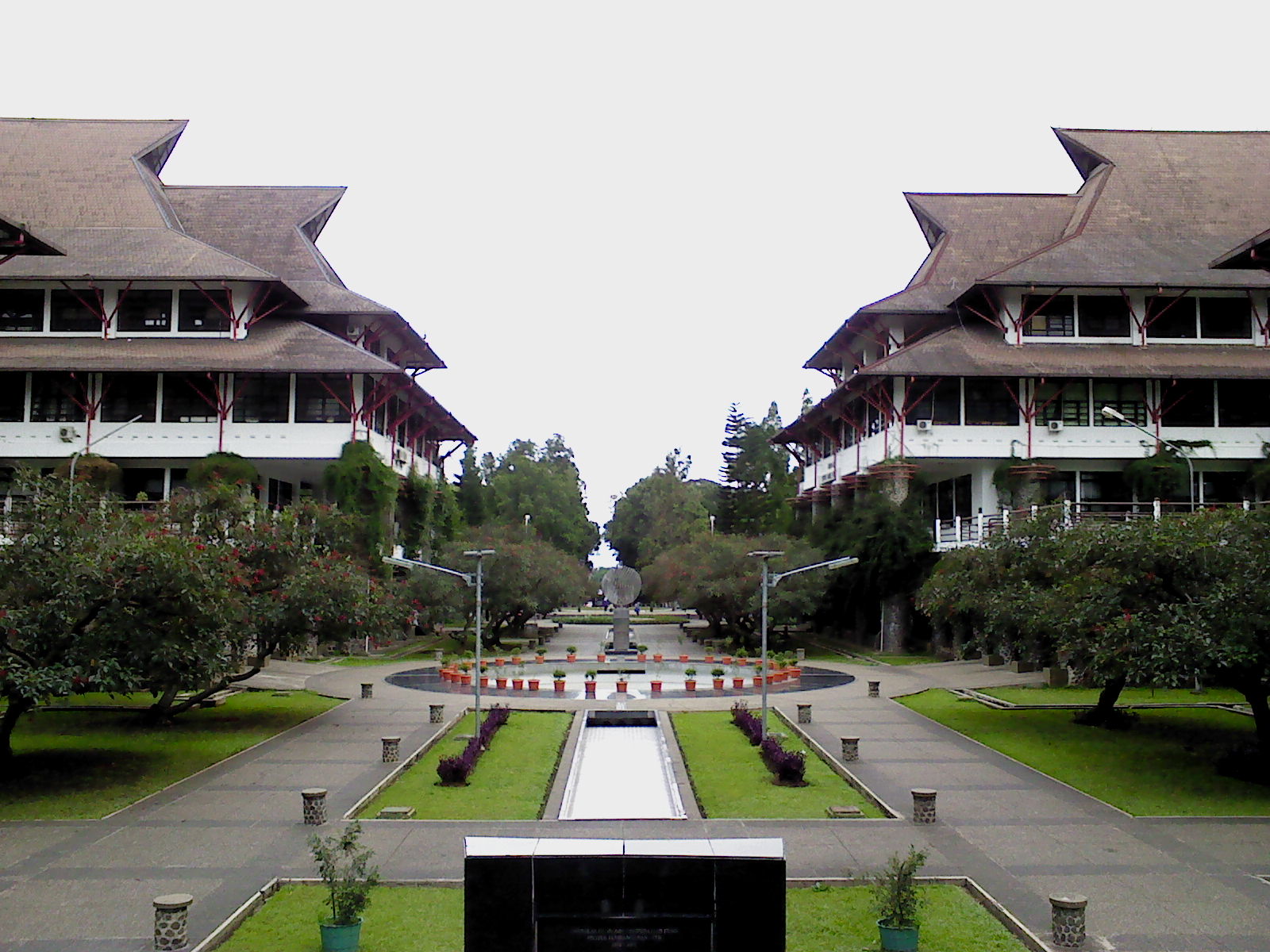 Persiapan Seleksi Mandiri ITB untuk Gap Year: Strategi Belajar Efektif di Rumah