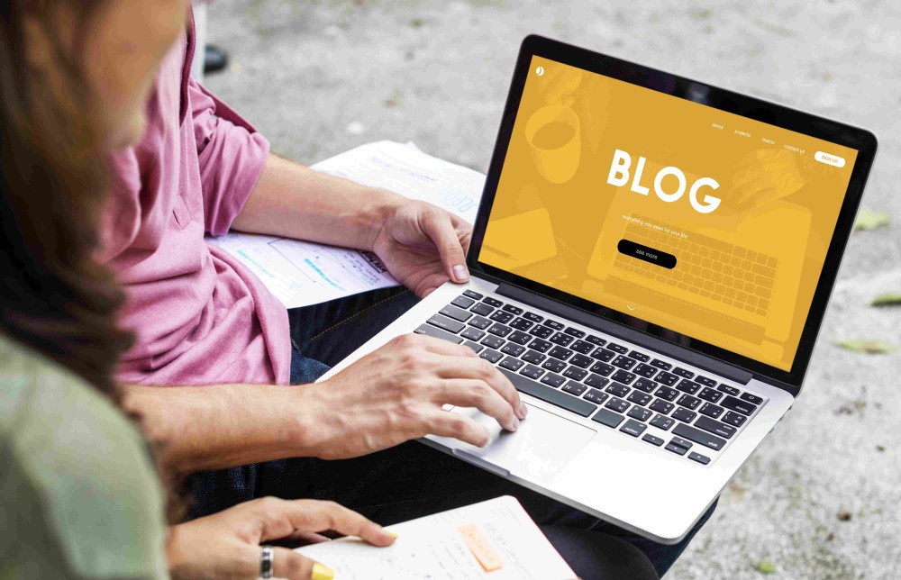 Kampanye Humanis: Menyentuh Pemilih Lewat Tulisan Blogger