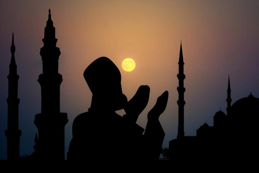Makna Ayat Puasa yang Pertama Kali Diturunkan dan Hikmahnya