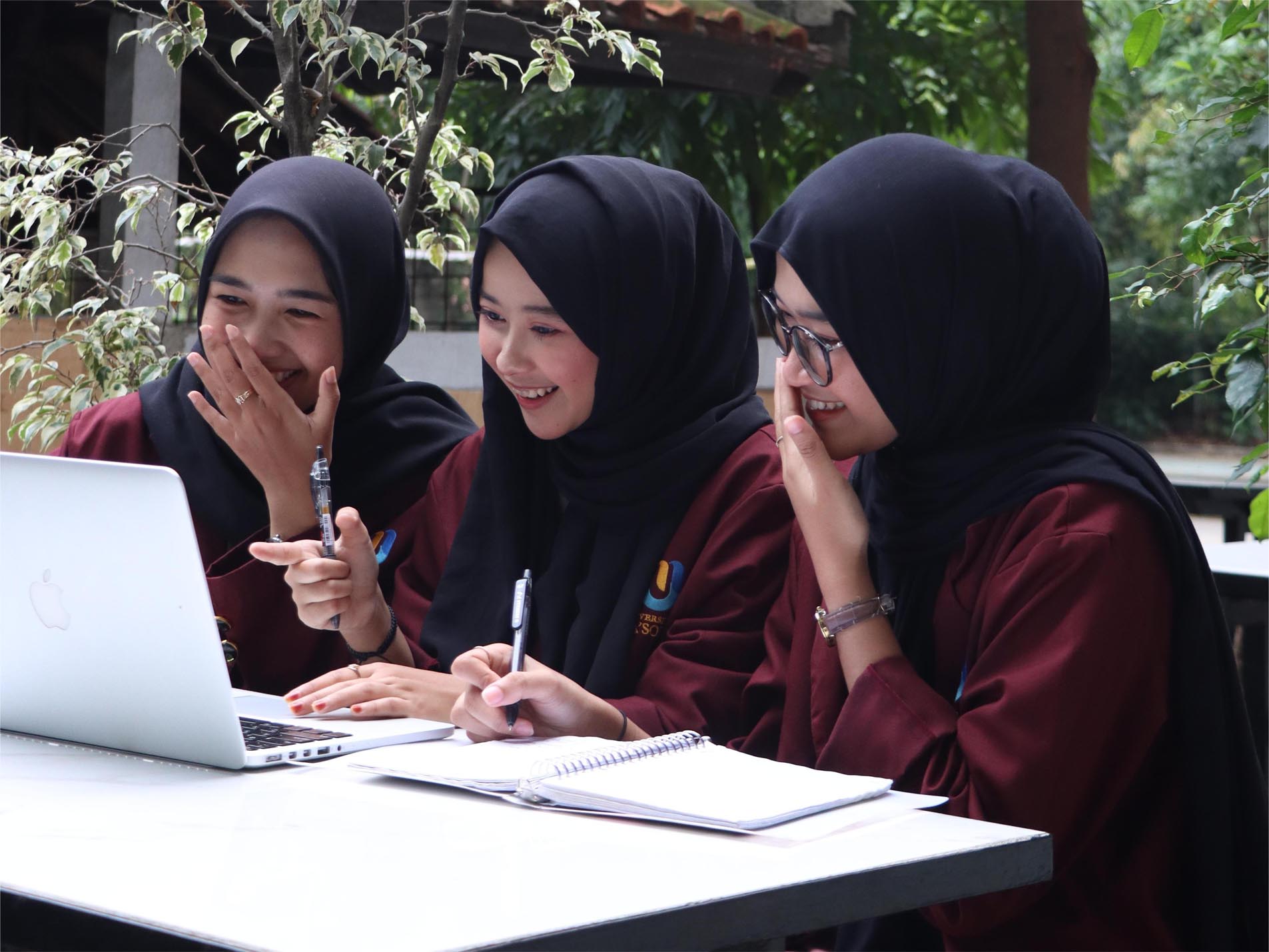 Biaya Pendidikan Kelas Reguler dan Non Reguler Per Semester Hanya 4,5 Juta Untuk Komputerisasi Akuntansi D3 Pilihan Kampus Kelas Karyawan Di Bandung