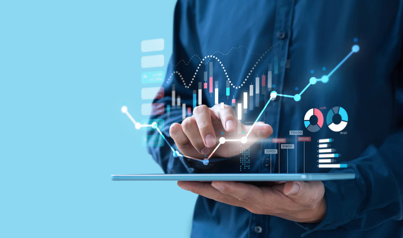 Manfaat Monitoring Online bagi Pebisnis Sibuk yang Ingin Tetap Terkontrol