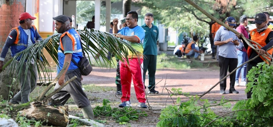 Kolaborasi Dinas Lingkungan Hidup Jawa Timur dengan Dunia Usaha untuk Lingkungan yang Lebih Bersih