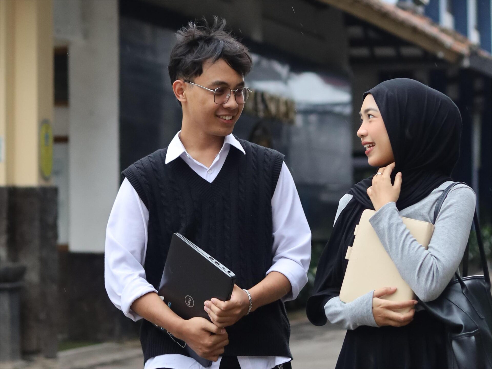 Sudah Tahu Cara Kuliah S1 Sistem Informasi Gratis Seratus Persen Hanya dengan Modal Hafalan Al Quran?