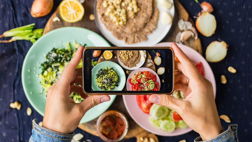 Food Blogger dan Peran Mereka di Era TikTok dan Instagram
