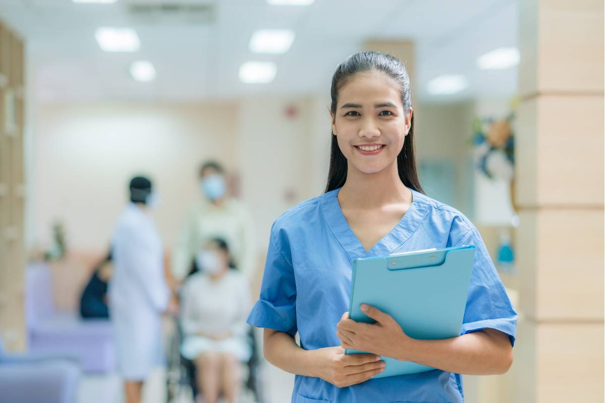 Meningkatkan Skor Ujian Keperawatan dengan Tryout Online Perawat Klinis Dasar: Penilaian Otomatis dan Skor Langsung